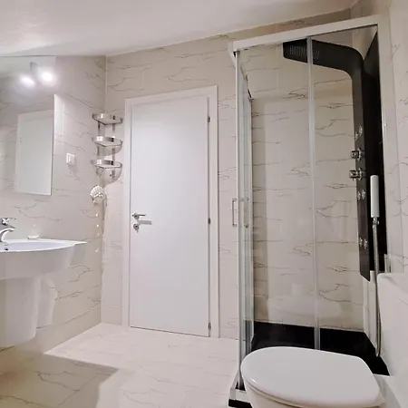 Olea * ルンバルダ