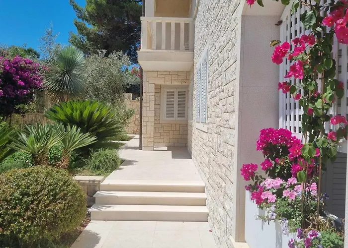 Olea Διαμέρισμα Λομπάρδα